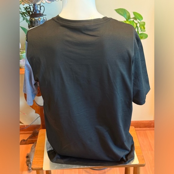 NWOT Mens Size Small Short Sleeve Polyester T-shirt Black With Gray Basic Shirt - Picture 2 of 10